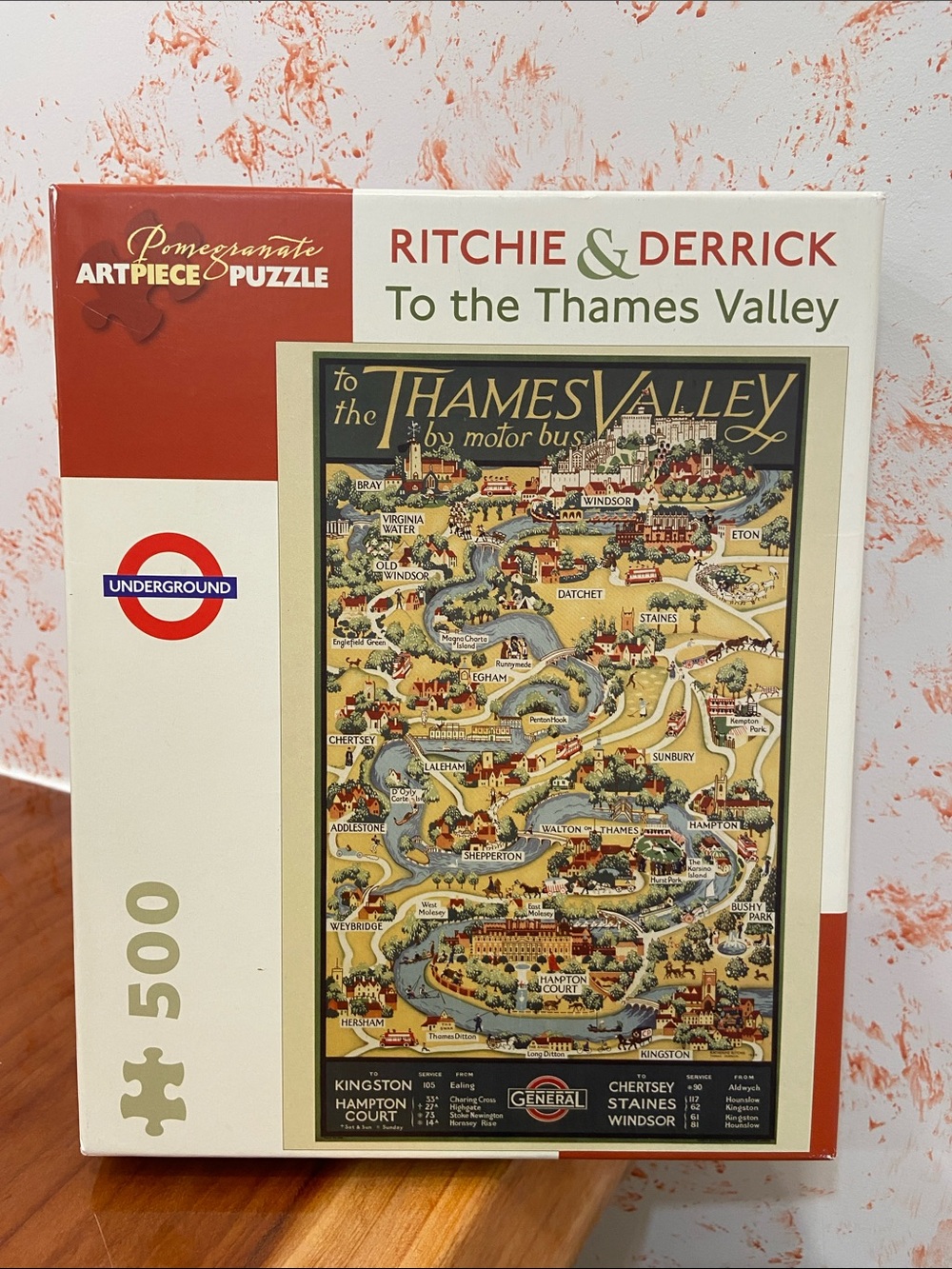 Pomegranate Ritchie & Derrick To the Thames Valley - 500 Piece Puzzle